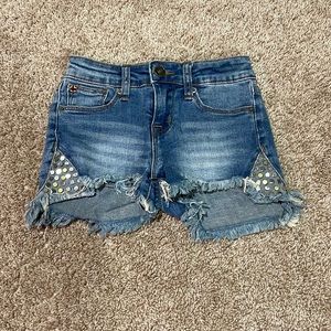demin shorts with silver gems